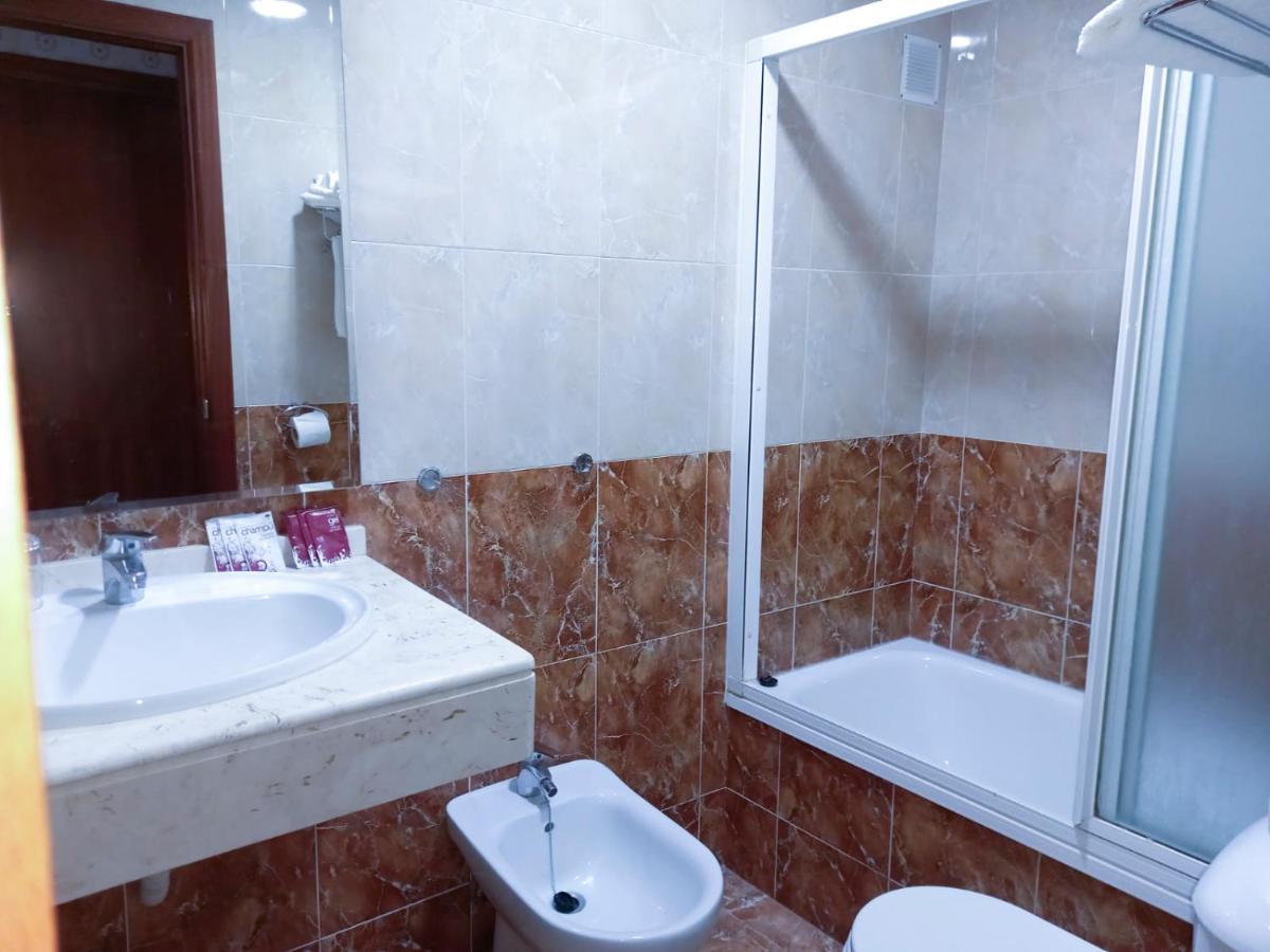 Hotel Medina Centro Херес-де-ла-Фронтера Экстерьер фото