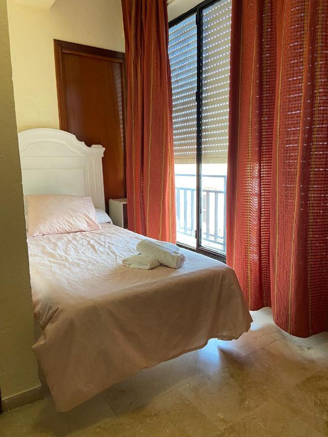 Hotel Medina Centro Херес-де-ла-Фронтера Экстерьер фото